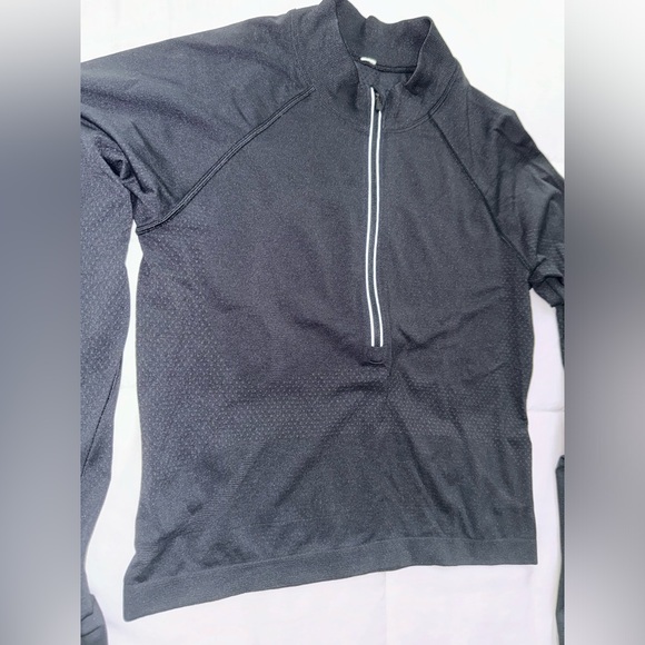 Lululemon swiftly tech 2.0 1/2 zip up reflective zipper crop *cool black grey - Picture 8 of 15